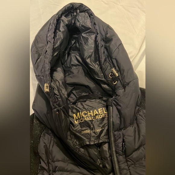 Michael Kors puffer jacket size large - Picture 2 of 5